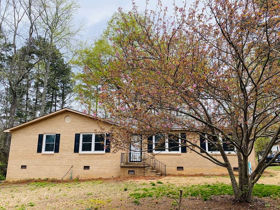 1st image of 510 Whispering Pines Dr