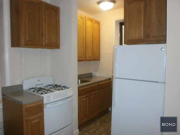 5th image of 660 E 242nd St APT 1J