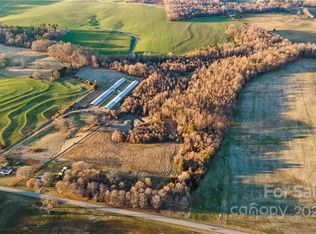 308 Red Chimney Rd, Statesville, NC 28625