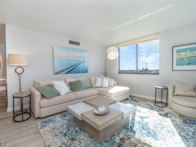 2810 Estero Blvd #511 — Photo 6