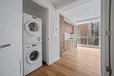 Rented by RELO REDAC INC.