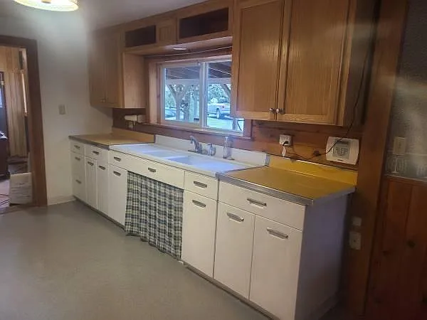 2 bed, 1.5 bath, 1426 sqft, $2,350 — Photo 4