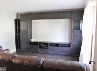 8008 Frye Rd, Alexandria, VA 22309