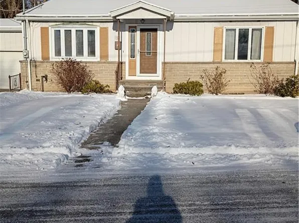 51 Allen Ave, North Providence, RI 02911