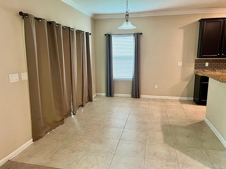 16057 Bainebridge Dr — Photo 12