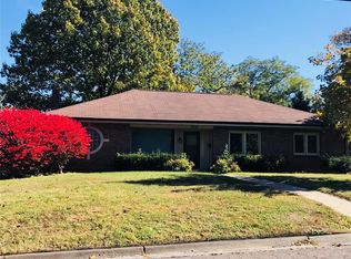 3652 McKibbon Rd, Saint Louis, MO 63114