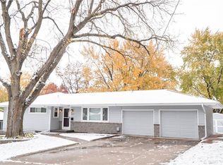 4125 Lynner Dr, Des Moines, IA 50310