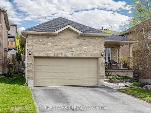 21 Black Ash Trl, Barrie, ON L4N 3K2