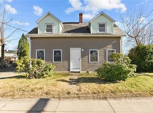 455 N Main St, Woonsocket, RI 02895