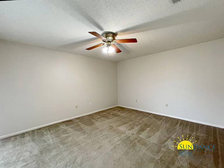 11 Oak Ln — Photo 13
