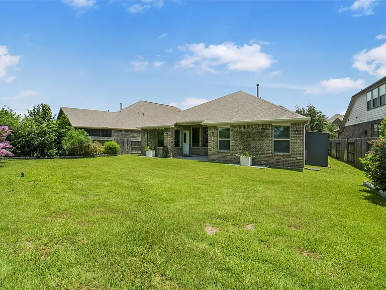 10919 Walts Run Ln — Photo 49