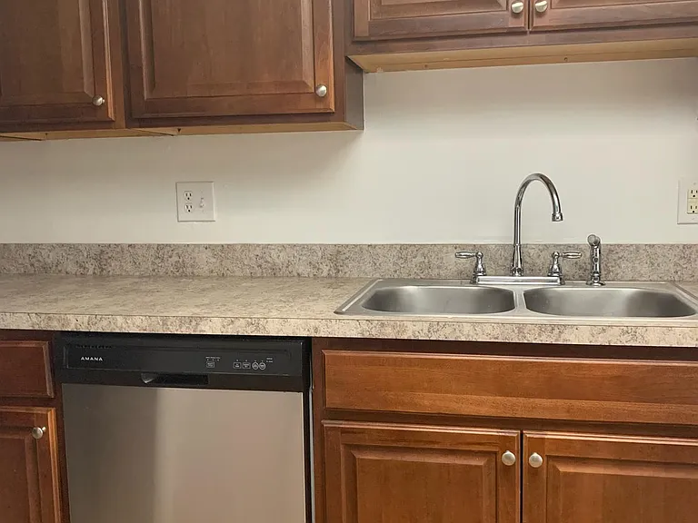 6032 Village Cir #6032 — Photo 8