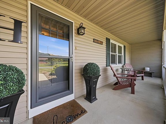 3rd image of 6870 Charlestown Rd #5