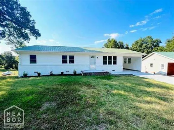 15571 N Highway 7, Lead Hill, AR 72644