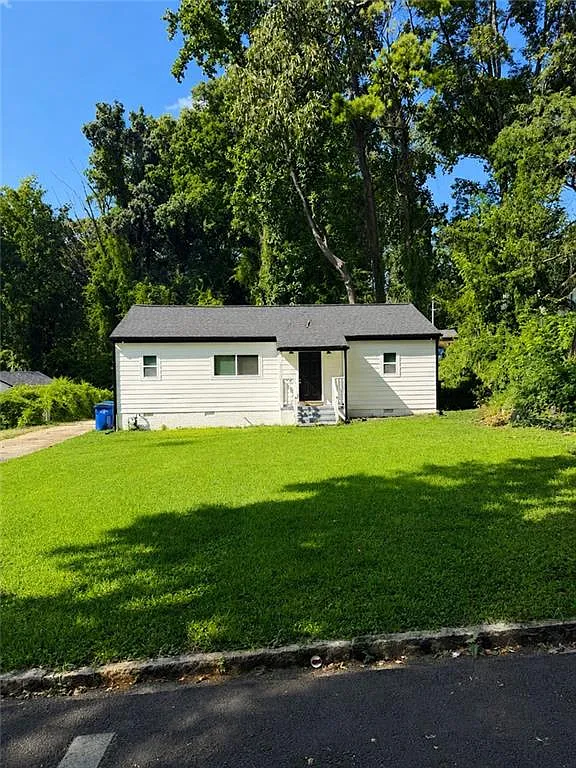 3 bed, 2.0 bath, 1073 sqft, $2,300 — Photo 2