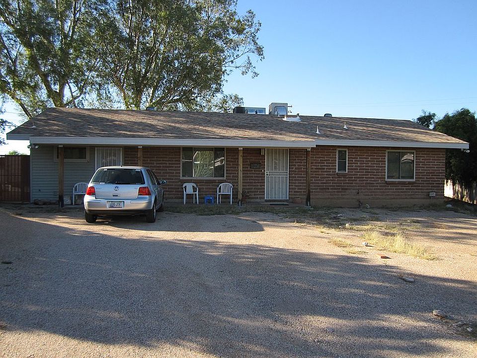 2nd image of 2635 N Euclid Ave