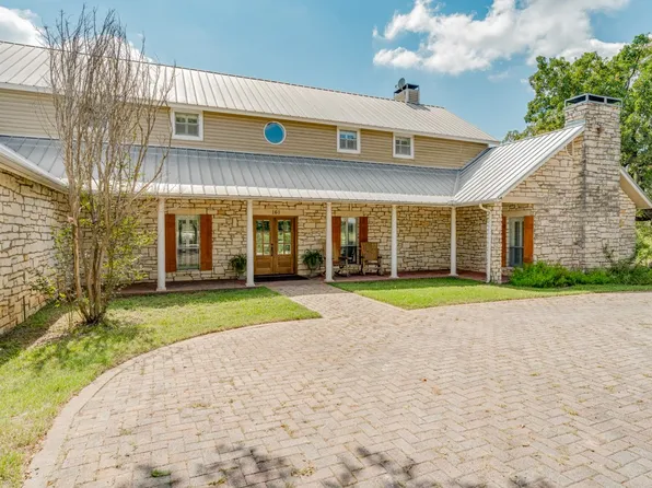 161 Woodbine Trl, Alvarado, TX 76009