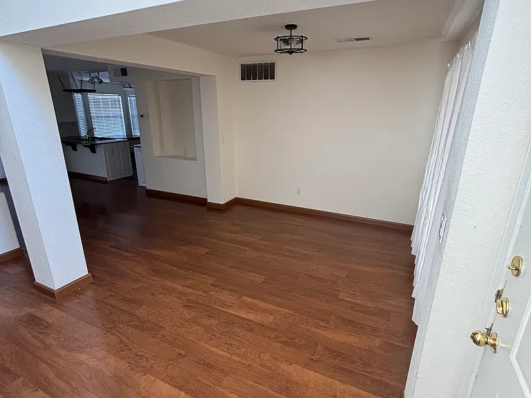 6909 Hartford Pl NW — Photo 3