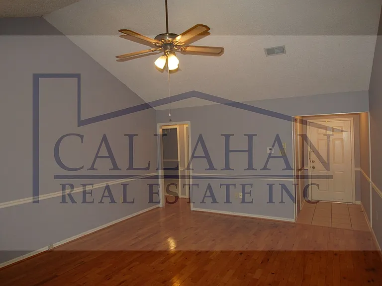105 King Pine Rd — Photo 3