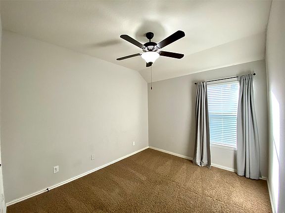 5th image of 8615 Sweet Pasture Dr
