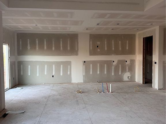 3rd image of 1002 Nash Drive