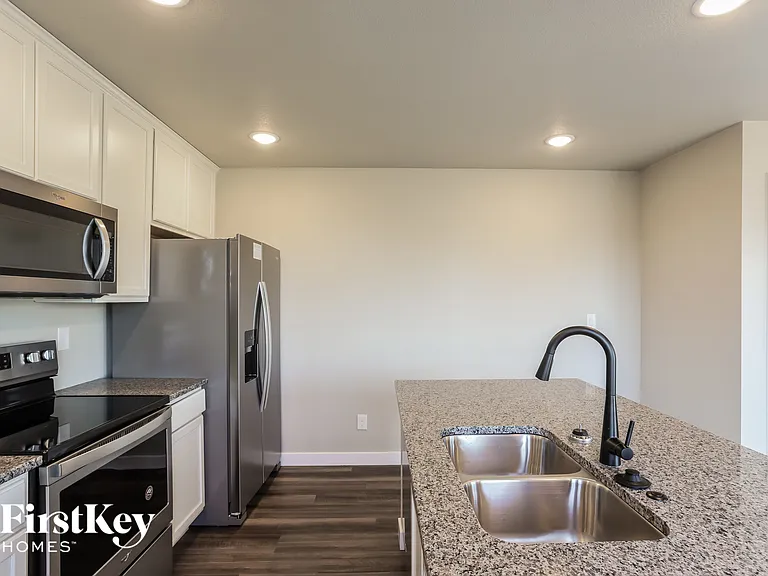 10312 Horton Dr — Photo 5