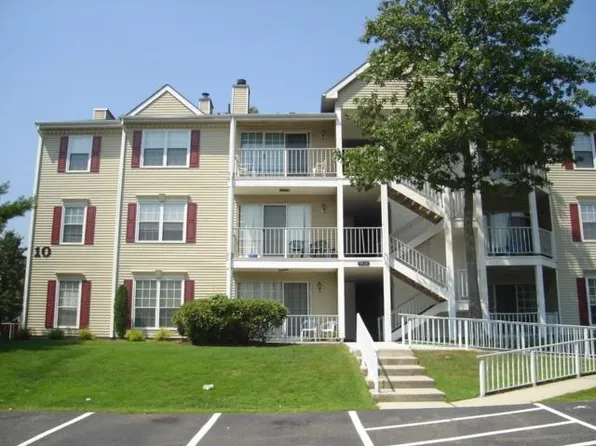 233 Colonial Ct #233, Galloway, NJ 08205