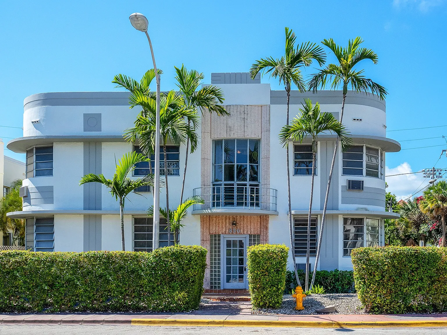 Helios Apartments Miami Beach — Photo 1