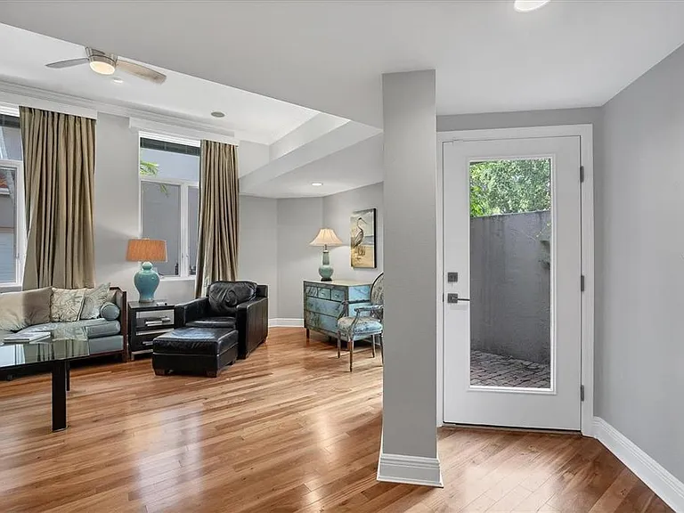200 Cocoanut Ave #7 — Photo 6