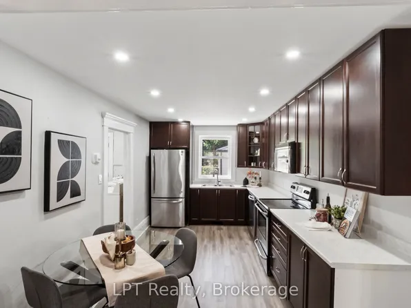 273 Bethune St, Peterborough, ON K9J 3L5