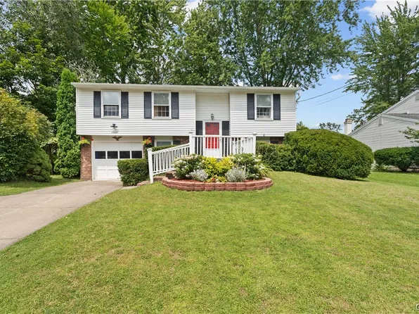 4229 Gemini Path, Liverpool, NY 13090