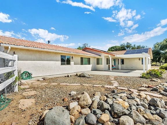 5th image of 15902 Camino De Oro