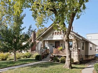 4422 Summit St, Kansas City, MO 64111