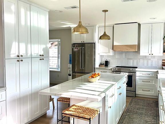 2nd image of 14240 Kendra Way