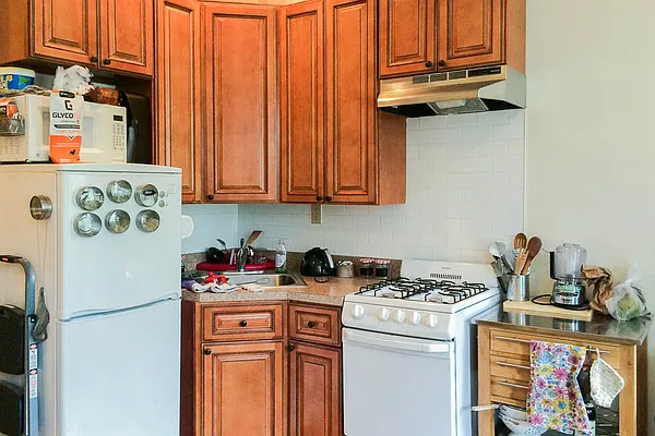 Rented by Corcoran | media 8