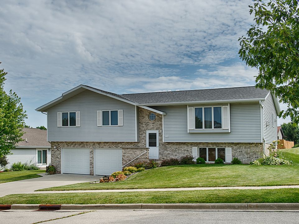 1st image of 3209 Dubin Cir