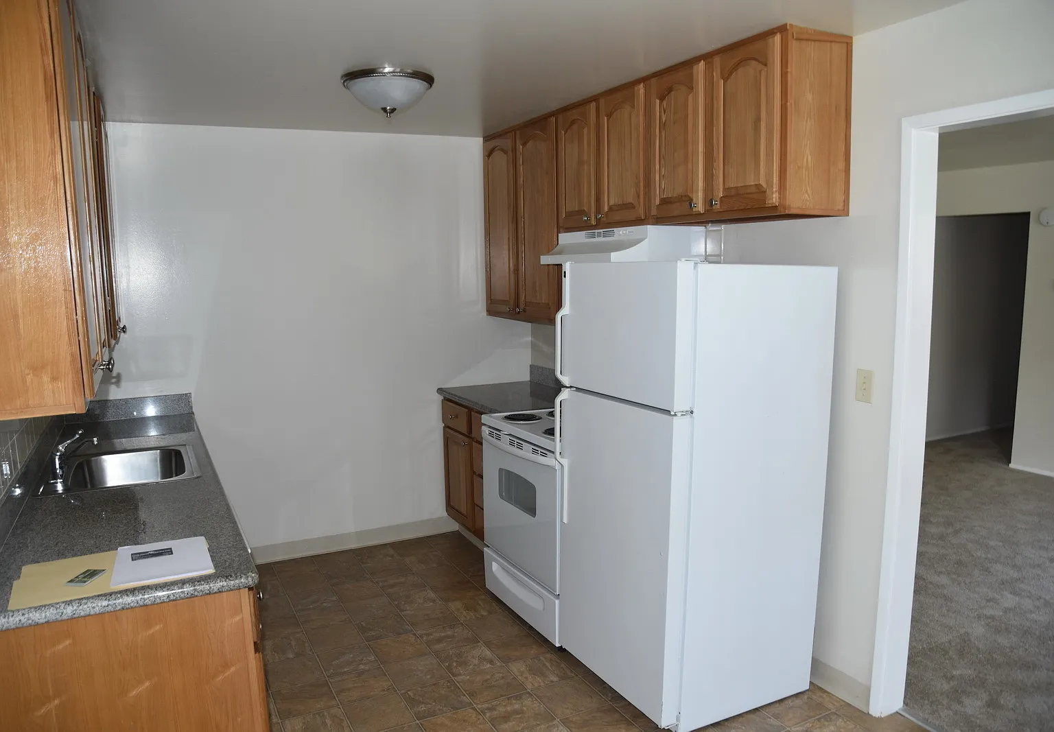 MG5-1839 Woodside Road — Photo 4