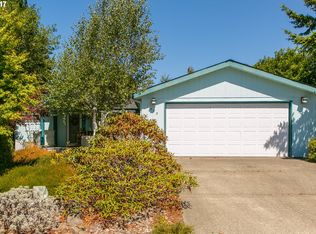 485 Sherwood Loop, Florence, OR 97439