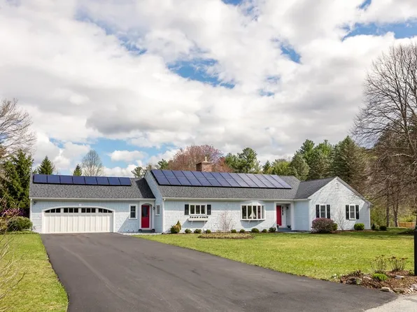 343 Silver Hill Rd, Concord, MA 01742