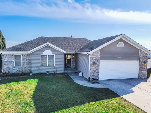 324 Sandburg Dr, Manteno, IL 60950