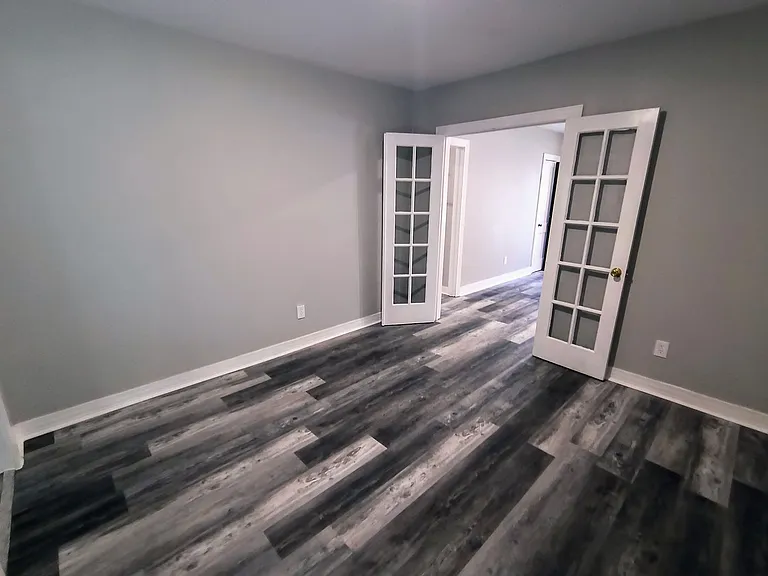 2304 Palmer Dr — Photo 5