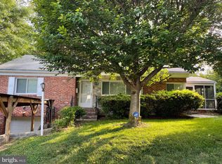800 Ridge Pl, Falls Church, VA 22046