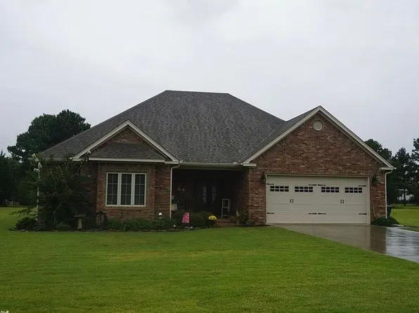 100 Christina Ln, Beebe, AR 72012