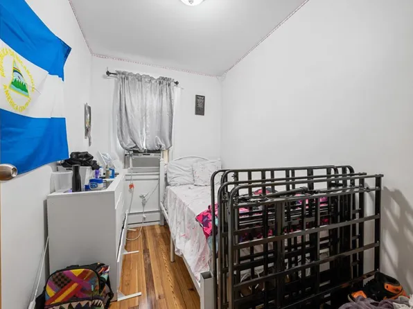 74-25 93rd Avenue image 17 of 22