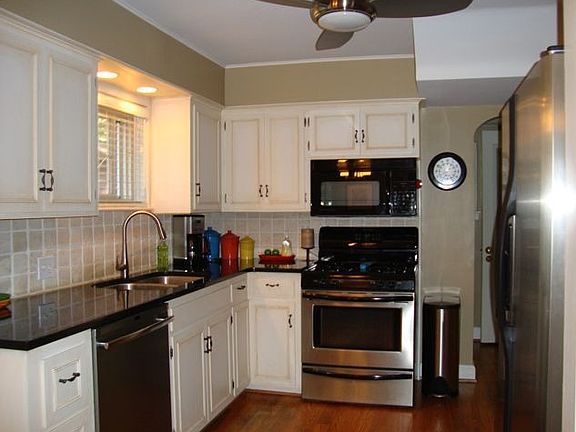 5th image of 544 Palisades Dr