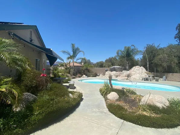 42976 Mayberry Ave, Hemet, CA 92544