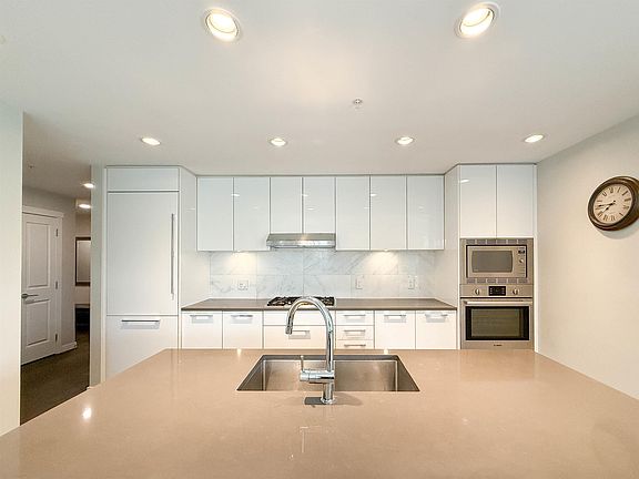 2nd image of 3487 Binning Rd #309