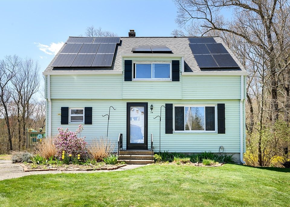 1st image of 24 Chestnut Hill Rd