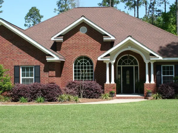 1044 Boxwood Dr, Bainbridge, GA 39819