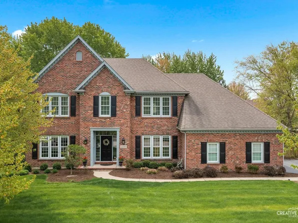 4320 Clearwater Ln, Naperville, IL 60564